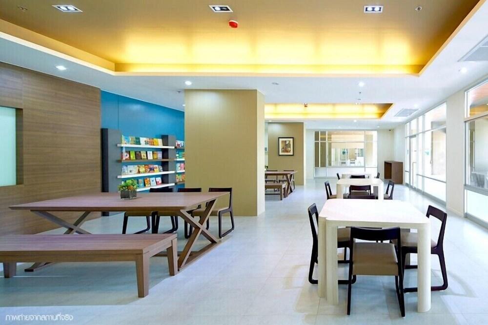 Airport Link Hua Mak Condo Bangkok Luaran gambar